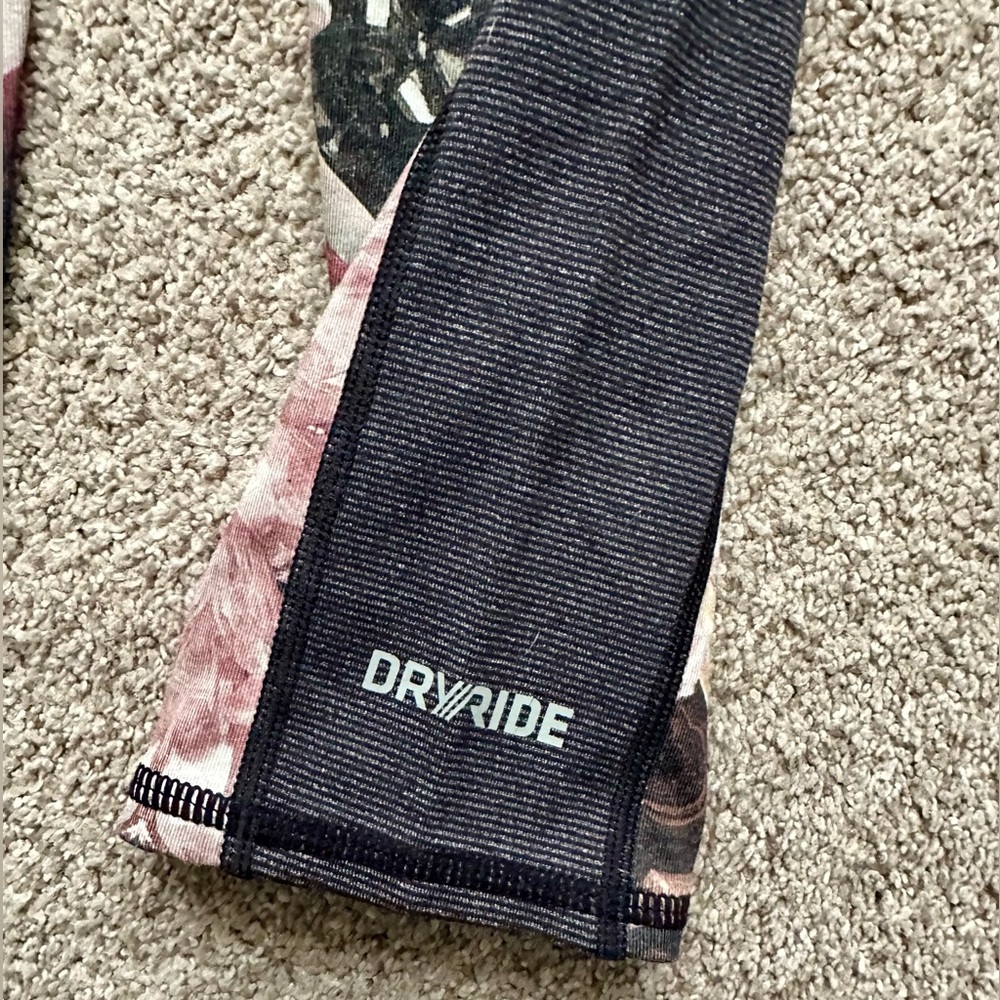 Burton Women’s Crystal Patterned Dryride Leggings - Picture 5 of 9
